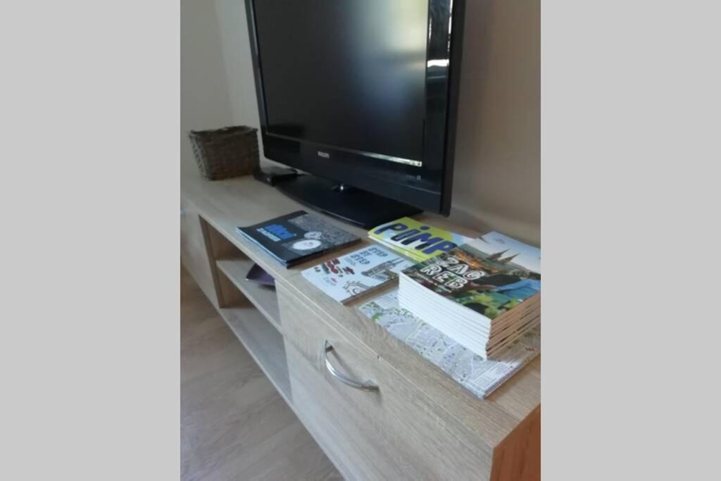 Sarmantni Apartman Malecka Zagreb Eksteriør bilde
